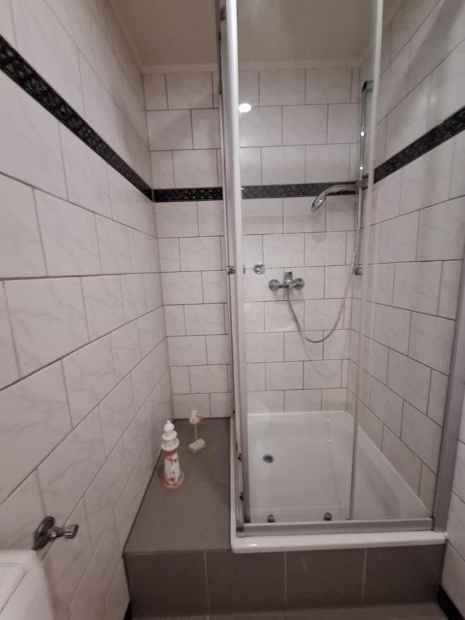 Gaststaette Und Pension Zur Schiene Merseburg Luaran gambar